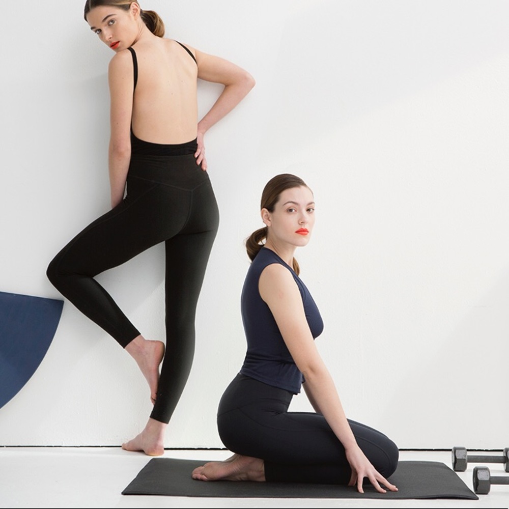 Girlfriend collective legging in black